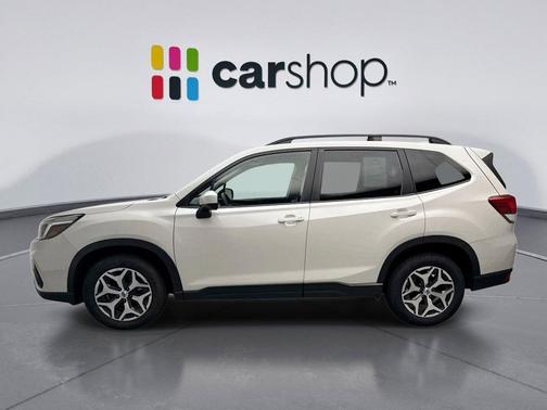 Crystal White Pearl 2021 Subaru Forester Premium