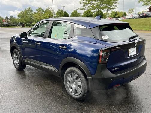 2025 Nissan Kicks S