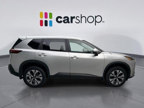 Brilliant Silver Metallic 2023 Nissan Rogue SV