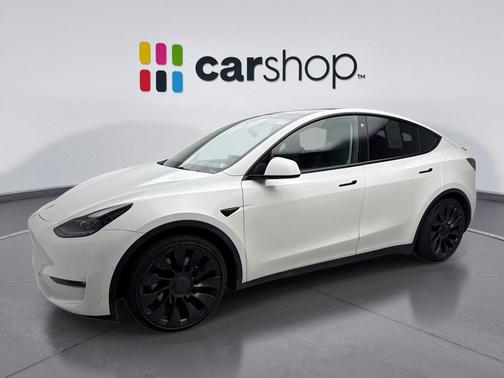 Pearl White 2022 Tesla Model Y Performance Dual Motor All-Wheel Drive