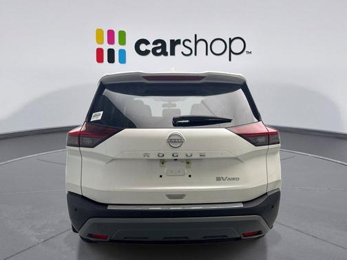 Pearl White Tricoat 2023 Nissan Rogue SV