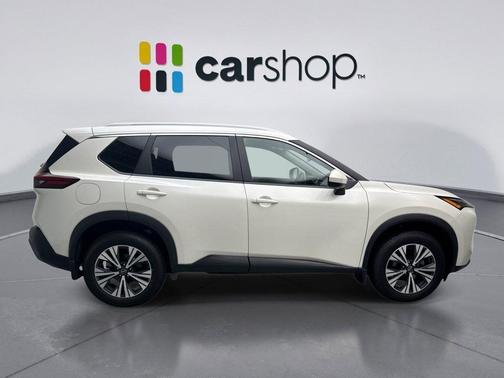 Pearl White Tricoat 2023 Nissan Rogue SV