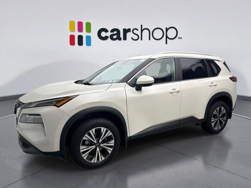 Pearl White Tricoat 2023 Nissan Rogue SV