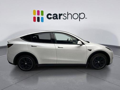 2022 Tesla Model Y Long Range Dual Motor All-Wheel Drive