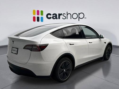 2022 Tesla Model Y Long Range Dual Motor All-Wheel Drive