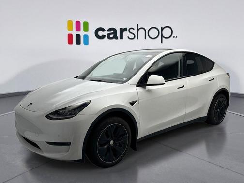 2022 Tesla Model Y Long Range Dual Motor All-Wheel Drive