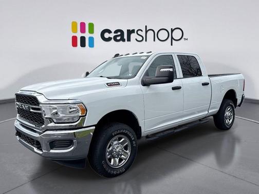 2023 RAM 2500 Tradesman Crew Cab 4x4 6'4' Box