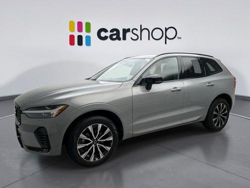 Vapour Grey Metallic 2024 Volvo XC60 B5 Core Dark Theme