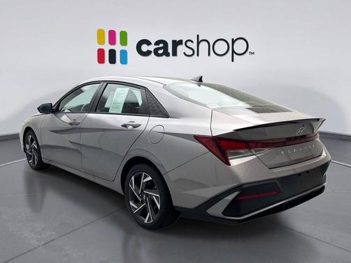 Fluid Metal 2025 Hyundai ELANTRA Sport