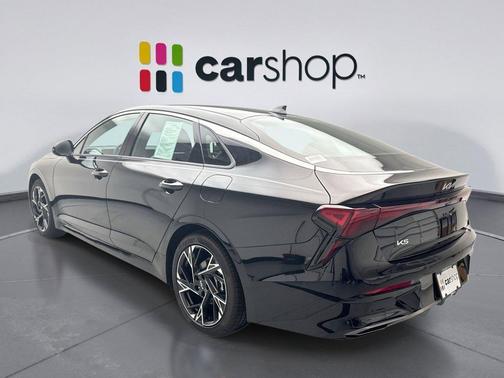 Aurora Black Pearl 2025 Kia K5 GT-Line