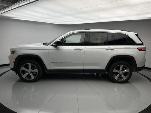 2022 Jeep Grand Cherokee Limited X