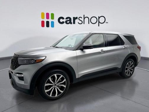Iconic Silver Metallic 2021 Ford Explorer ST