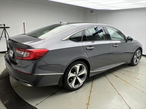 2020 Honda Accord Touring 2.0T