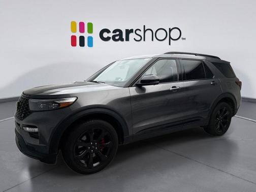 Carbonized Gray Metallic 2023 Ford Explorer ST