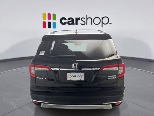 2019 Honda Pilot Touring 8-Passenger