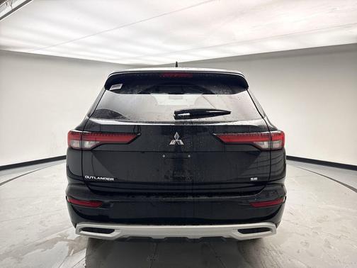 2024 Mitsubishi Outlander SE 2.5 2WD