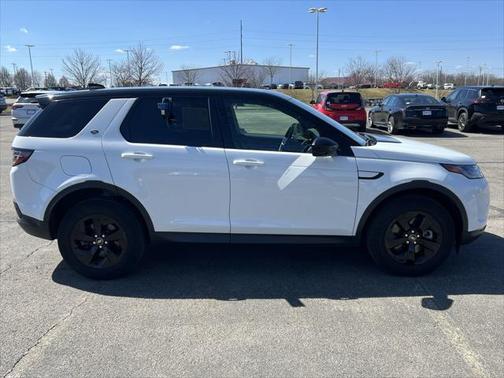 2022 Land Rover Discovery Sport SE