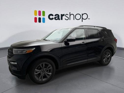 AGATE BLACK METALLIC 2023 Ford Explorer XLT