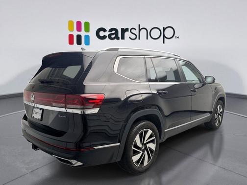 Deep Black 2025 Volkswagen Atlas 2.0T SEL
