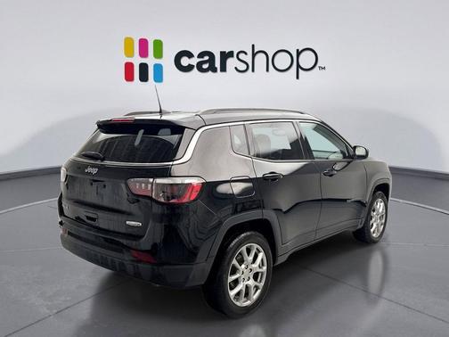 2022 Jeep Compass Latitude Lux