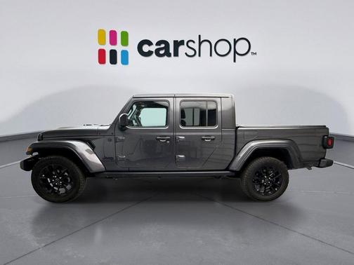 Granite Crystal Metallic Clearcoat 2025 Jeep Gladiator Nighthawk