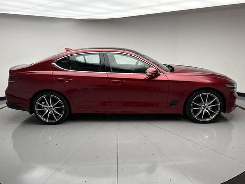 2022 Genesis G70 2.0T AWD