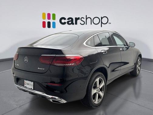 Obsidian Black Metallic 2020 Mercedes-Benz GLC 300 4MATIC Coupe