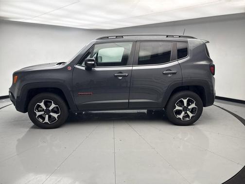 2022 Jeep Renegade Trailhawk