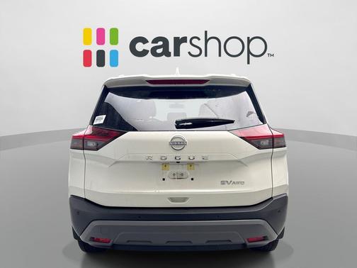 Pearl White Tricoat 2023 Nissan Rogue SV