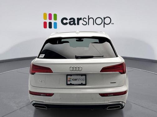 2024 Audi Q5 45 S line Premium Plus
