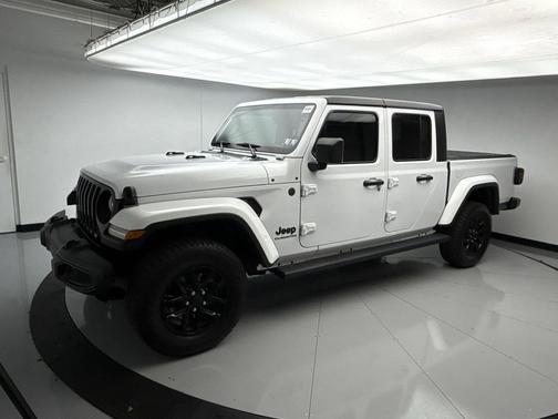 2022 Jeep Gladiator Altitude 4x4