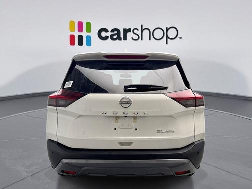 Pearl White Tricoat 2023 Nissan Rogue SL