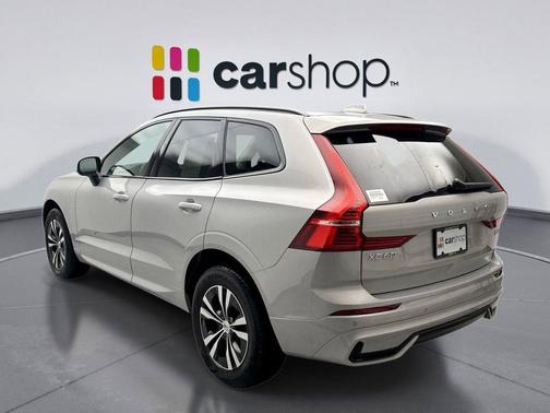 2025 Volvo XC60 B5 Core