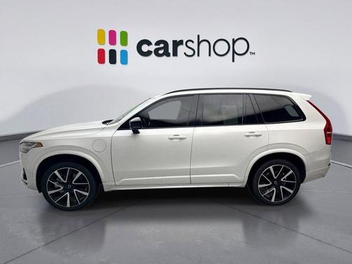 2023 Volvo XC90 Recharge Plug-In Hybrid T8 Plus Dark Theme 7-Seater
