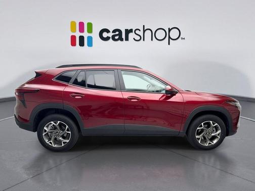 Crimson Metallic 2025 Chevrolet Trax LT