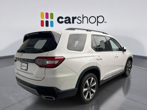 Platinum White 2023 Honda Pilot AWD Elite