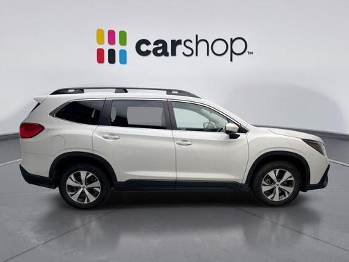 Crystal White Pearl 2025 Subaru Ascent Premium 7-Passenger