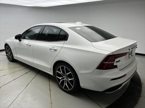 2021 Volvo S60 Recharge Plug-In Hybrid T8 Polestar