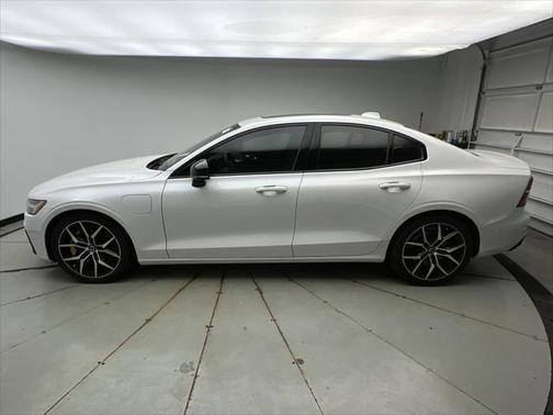 2021 Volvo S60 Recharge Plug-In Hybrid T8 Polestar