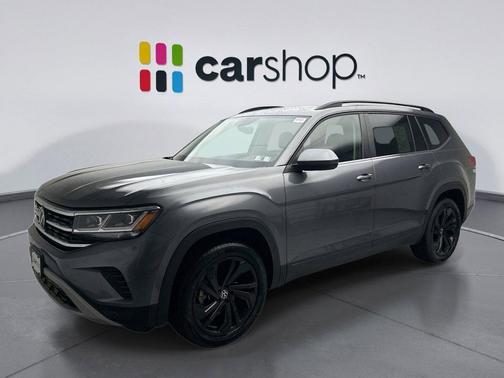 2022 Volkswagen Atlas 3.6L SE w/Technology