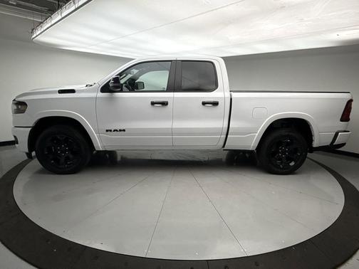 Bright White Clearcoat 2025 RAM 1500 Big Horn/Lone Star