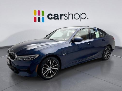 2022 BMW 330e Base