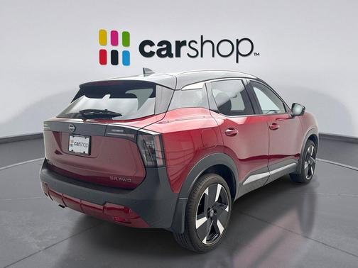 Scarlet Ember Tintcoat/Super Black 2025 Nissan Kicks SR