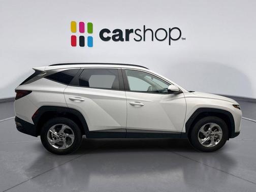 White Pearl 2024 Hyundai TUCSON SEL
