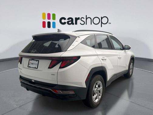 White Pearl 2024 Hyundai TUCSON SEL