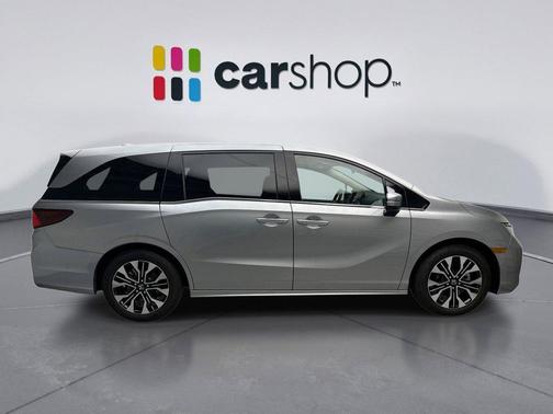 Solar Silver 2026 Honda Odyssey Elite