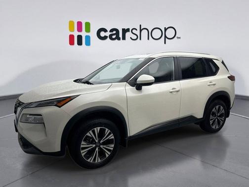 Pearl White Tricoat 2023 Nissan Rogue SV