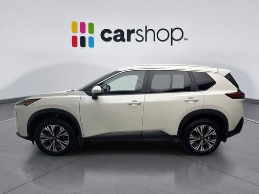 Pearl White Tricoat 2023 Nissan Rogue SV
