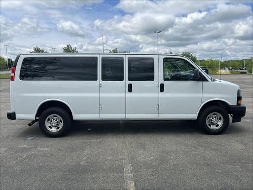 2022 Chevrolet Express 3500 RWD 3500 Extended Wheelbase LS