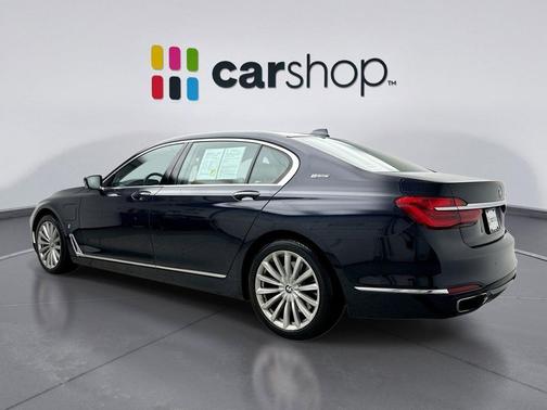 2018 BMW 740e xDrive iPerformance